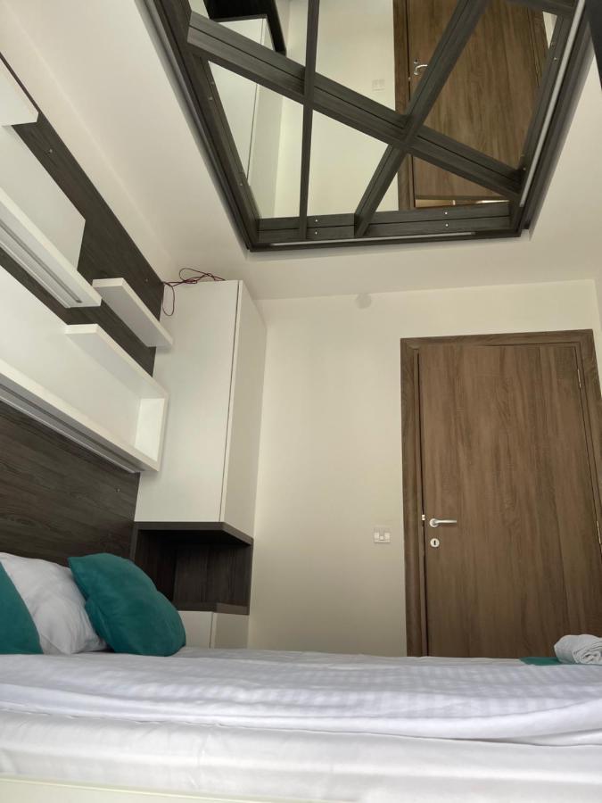 Empire Queen Apartments Белград Экстерьер фото